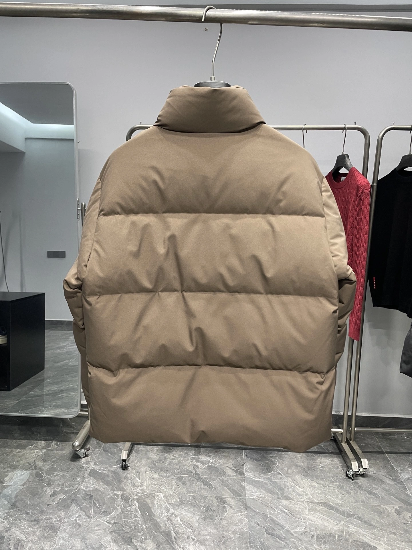 wg.luxury-- 7o9385r Down jacket white duck down nylon 2colour item: E-F000J1307-2